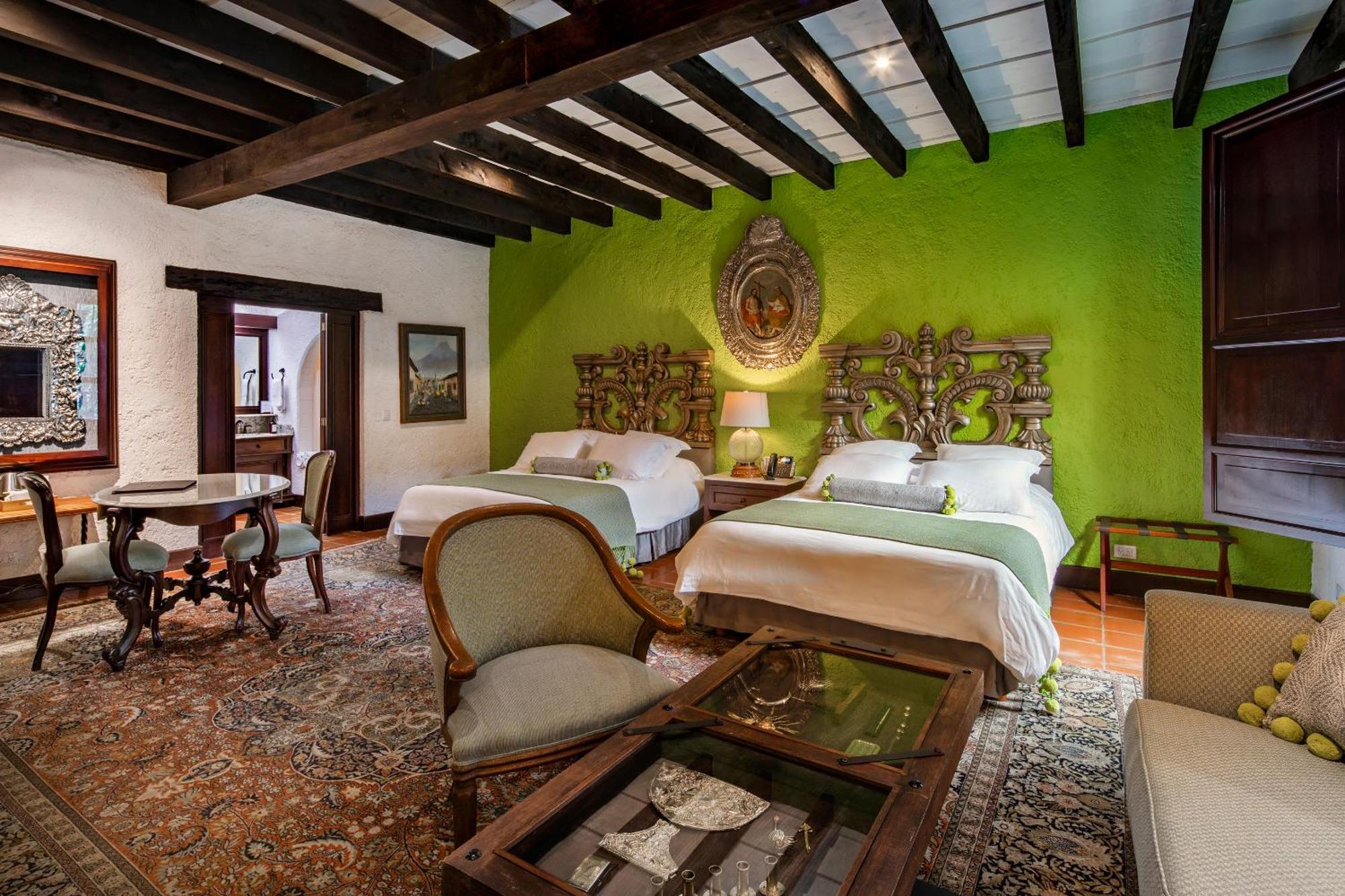 Las Cruces Boutique Hotel Antigua Exterior photo