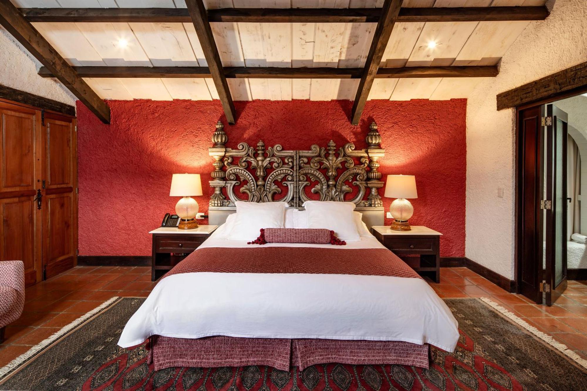 Las Cruces Boutique Hotel Antigua Exterior photo