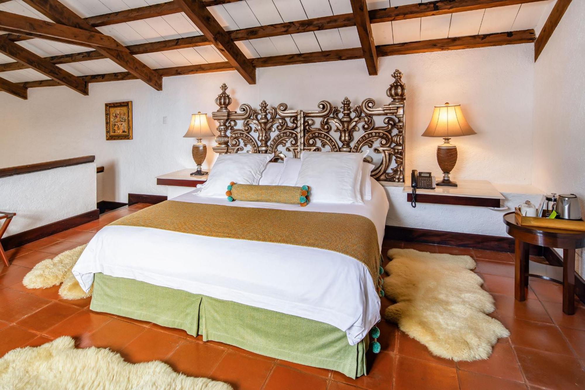 Las Cruces Boutique Hotel Antigua Exterior photo