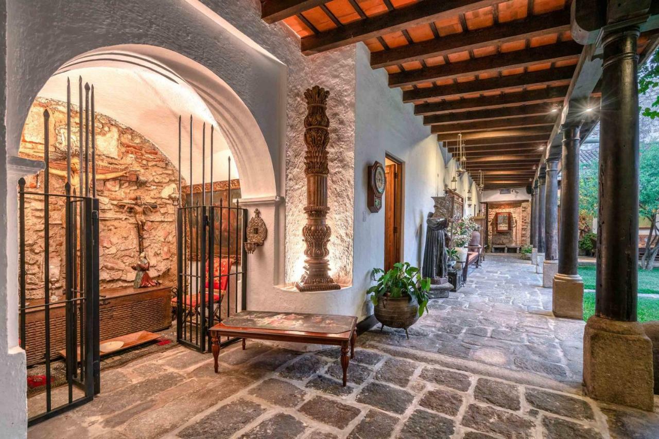 Las Cruces Boutique Hotel Antigua Exterior photo